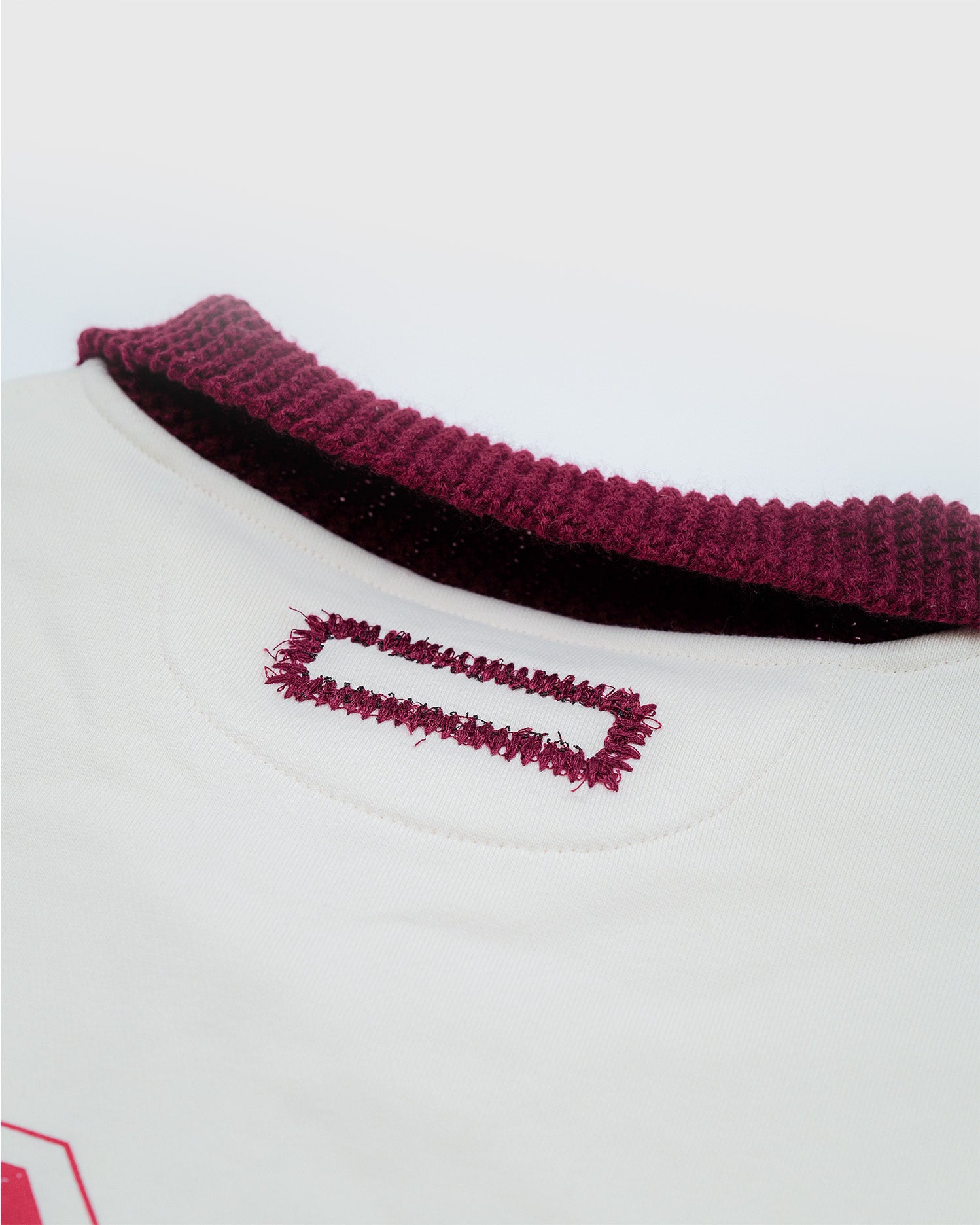 The Letterman Pullover Bulls