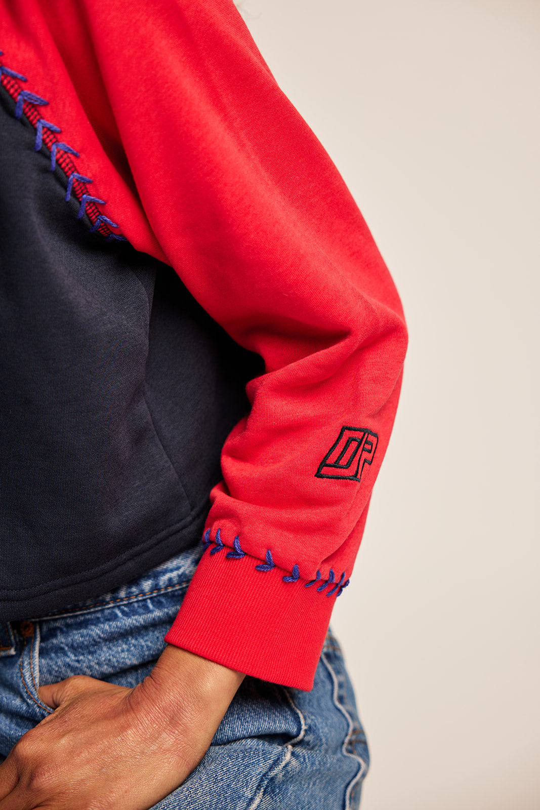The Cheerleader Raglan - 76ers